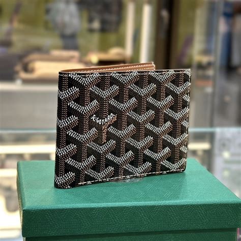 wallet goyard bergdorf|where to buy Goyard online.